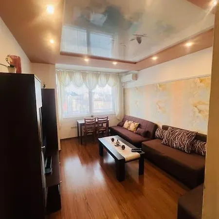 1bd Near Lions' Bridge + Desk Appartement